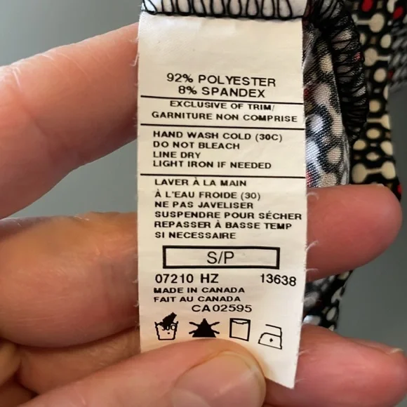 KISMET Ladies Size Small Short Sleeve Blouse Top V Neck Polkadot Pattern Design - Picture 7 of 7